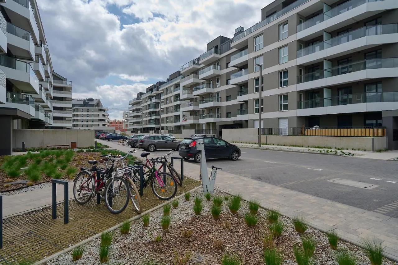 Apartment With 2 Bedrooms & Parking Wroclaw By Noclegi Renters