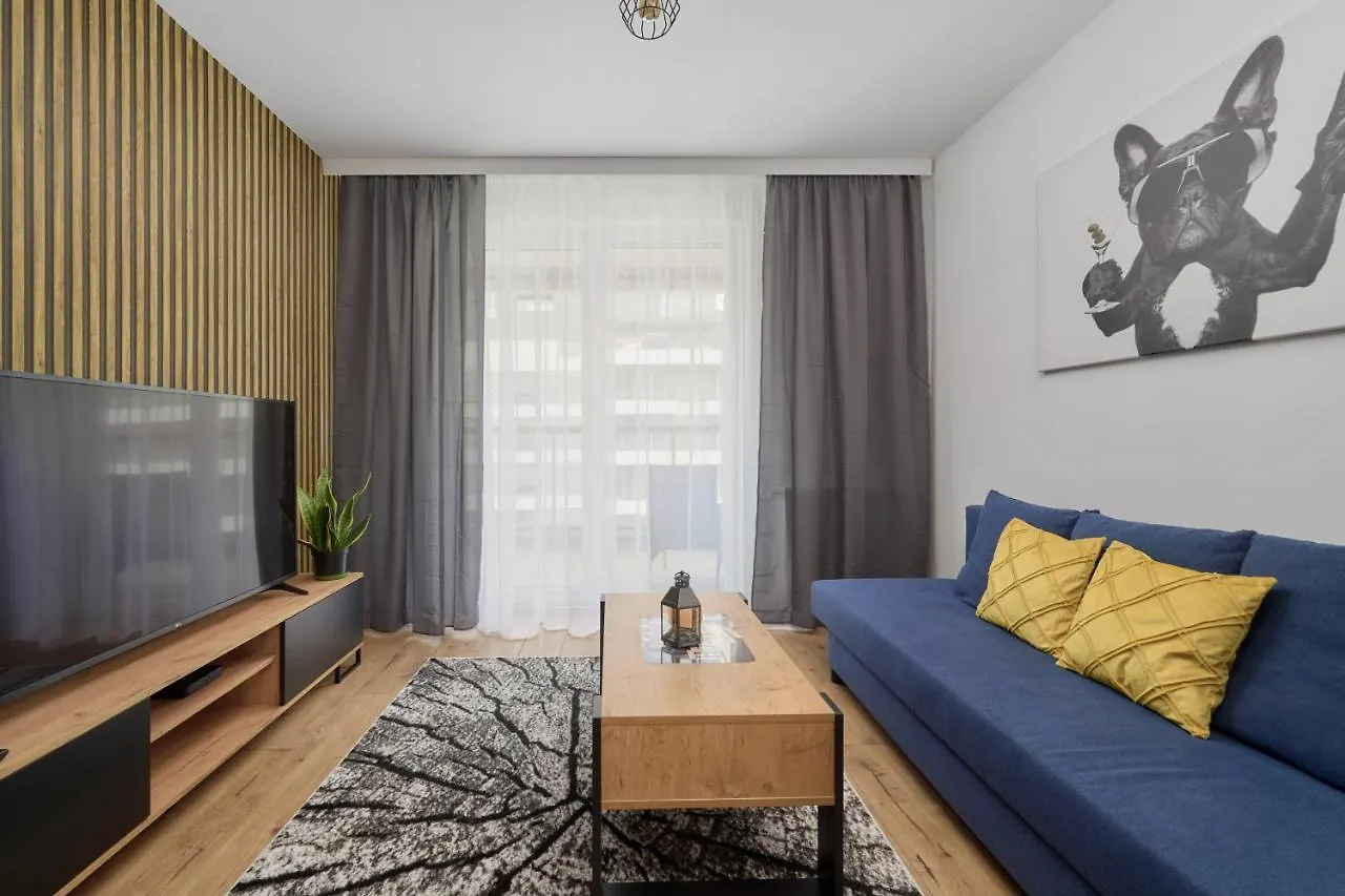 Apartment With 2 Bedrooms & Parking Wroclaw By Noclegi Renters location