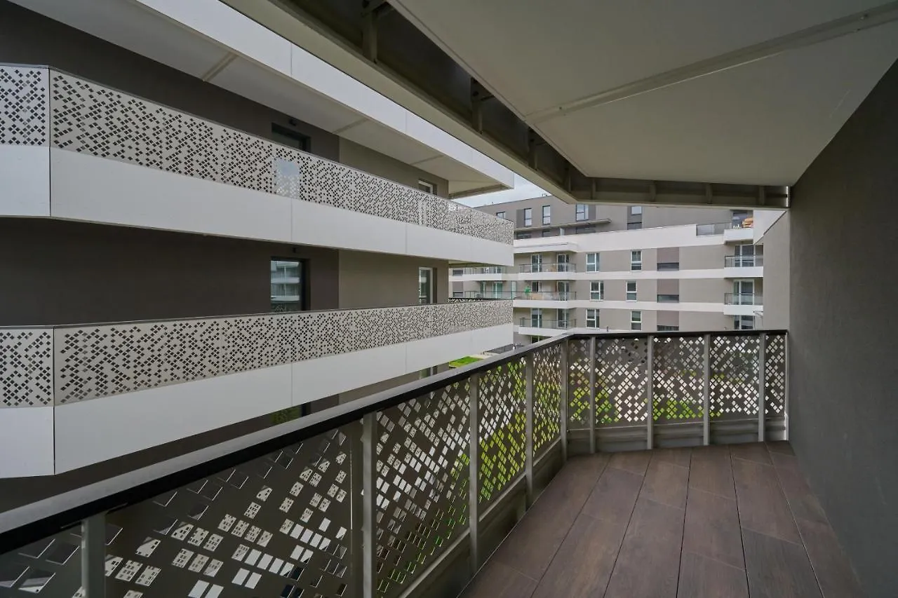 Apartment With 2 Bedrooms & Parking Wroclaw By Noclegi Renters