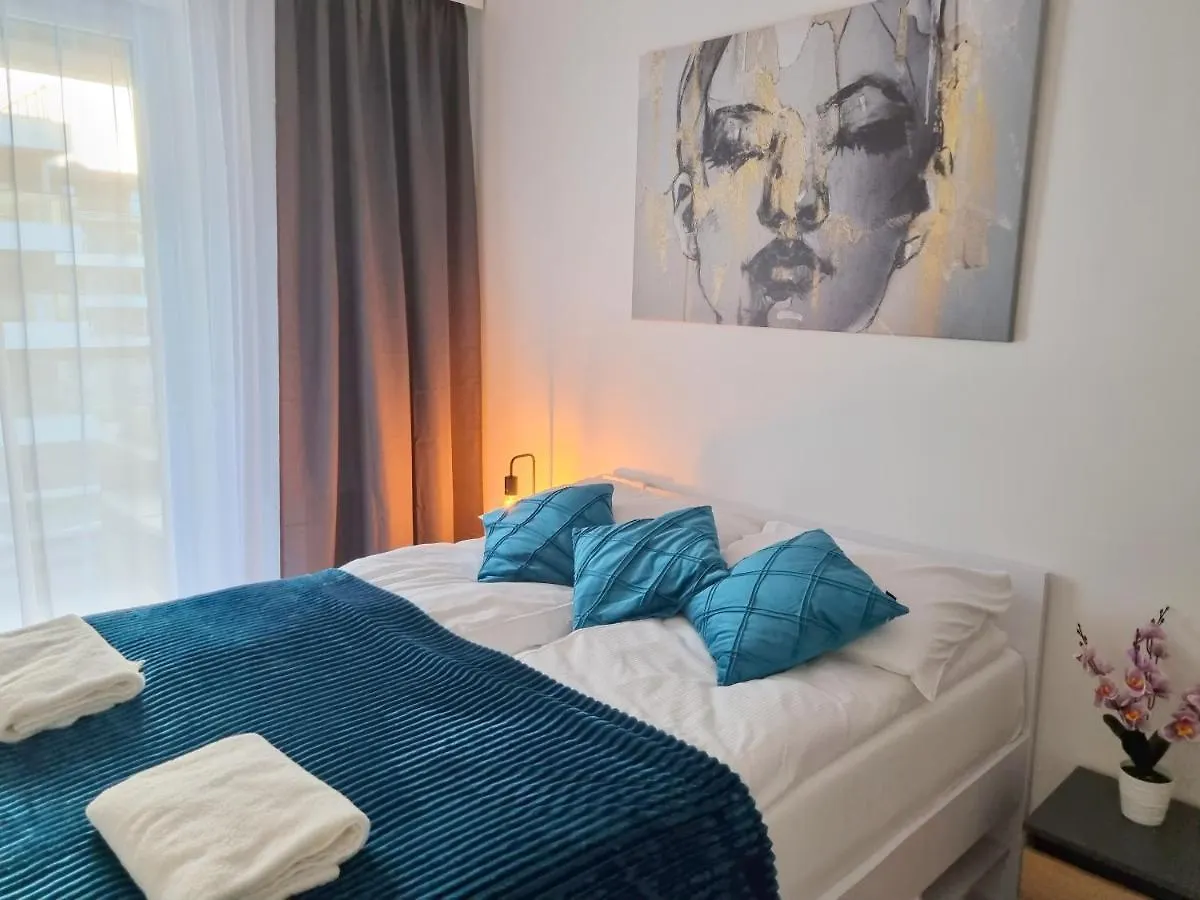 Apartment With 2 Bedrooms & Parking Wroclaw By Noclegi Renters